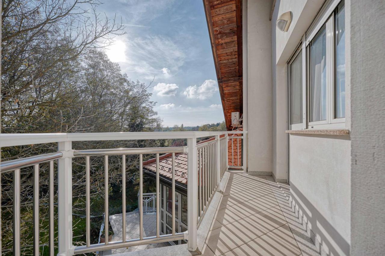 Astarea - Penthouse In Green & Nature - Hot Tub - Free Private Parking - Terrace - Peace Zagreb Exterior foto